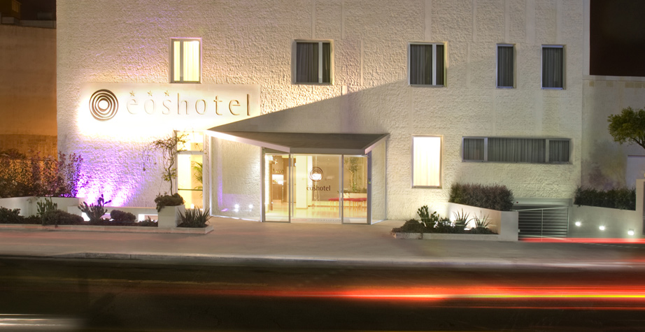 Ingresso e facciata EOS Hotel Lecce - hotel super accessibile - accessibility is cool