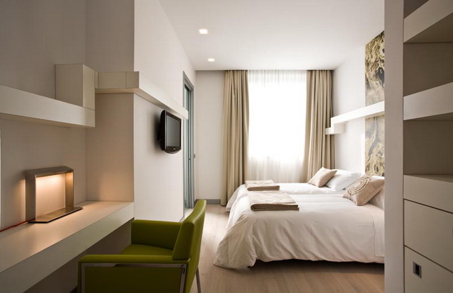 EOS Hotel stanza - accessibile e design minimal