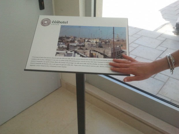 descrizione braille di EOS hotel Lecce 