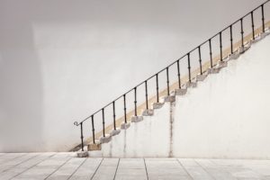 scala ripida, sfondo bianco
